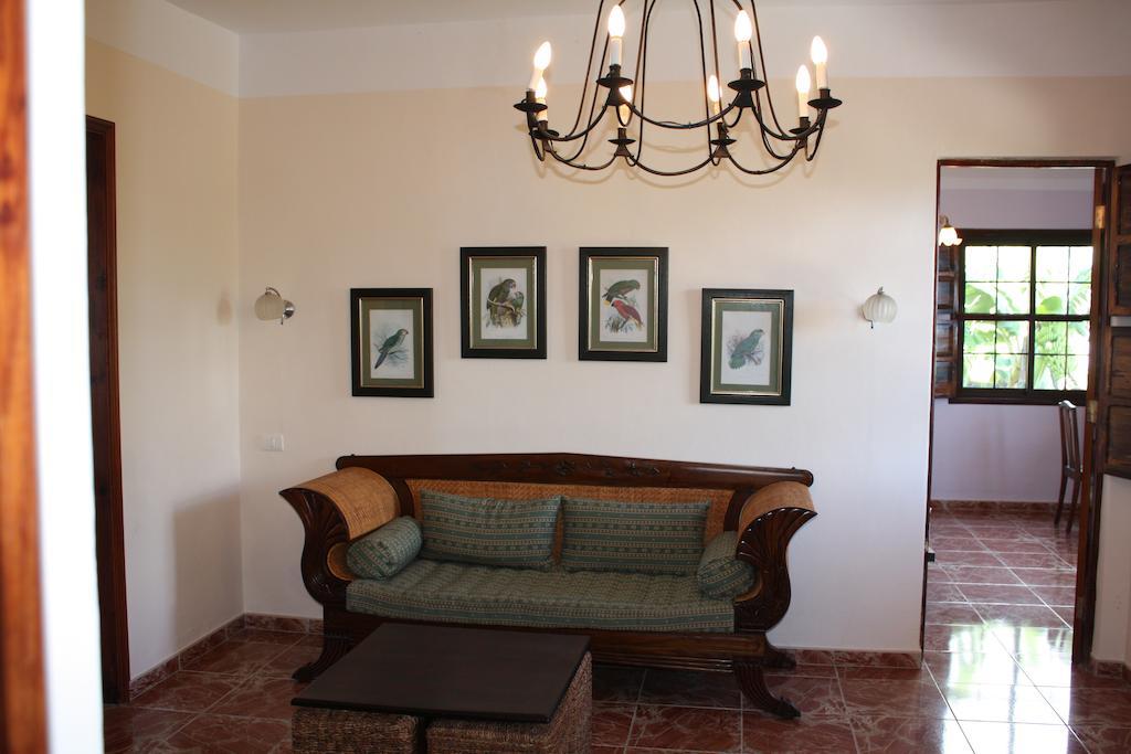 Apartamentos Finca La Cruz Tazacorte Oda fotoğraf